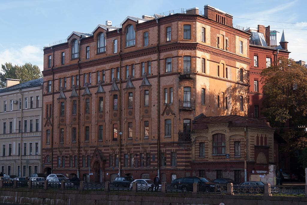 Charming St. Petersburg Apartment Exterior photo